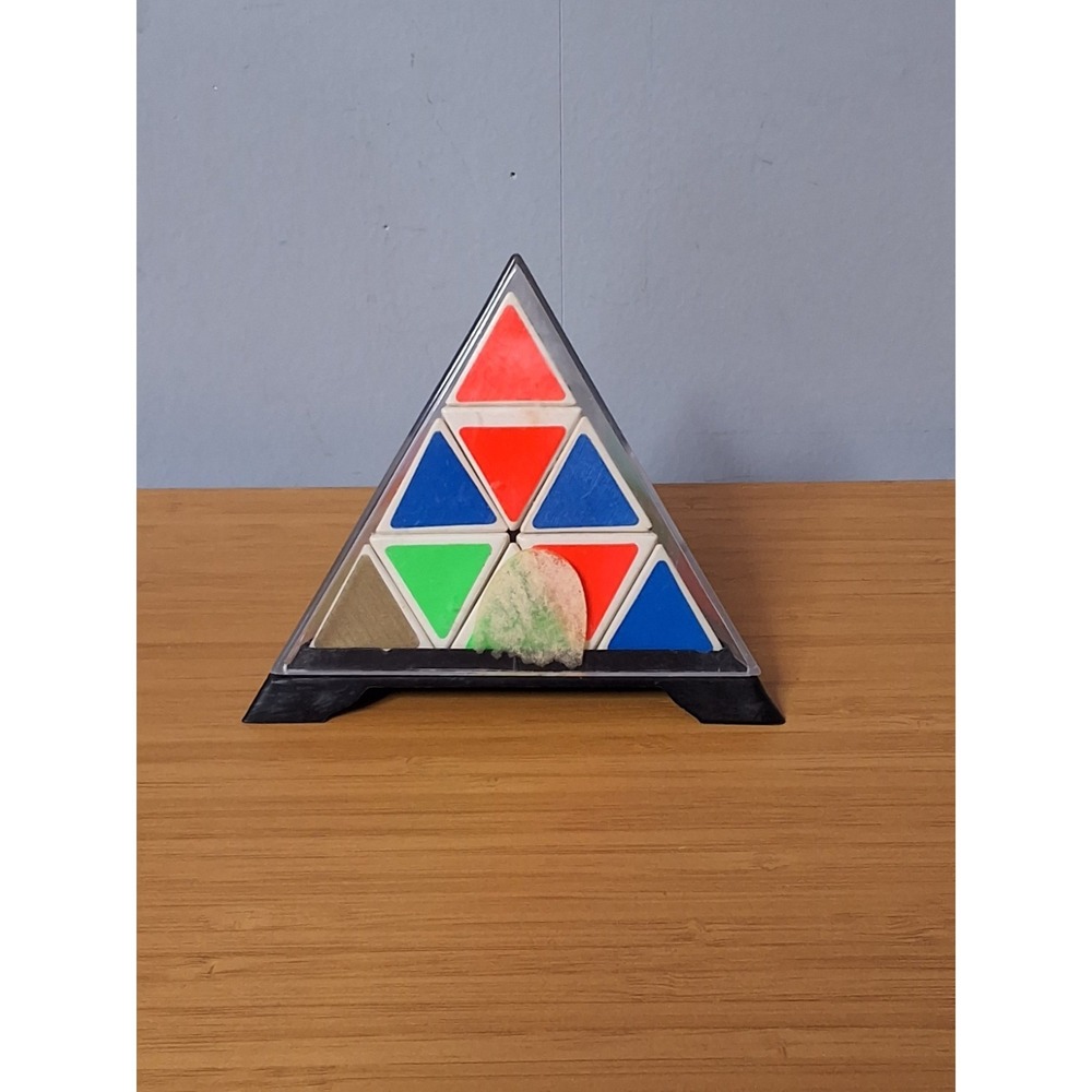 Vintage 1981 TOMY Pyraminx Twist Puzzle Cube W8th Original Plastic Box & Base‎